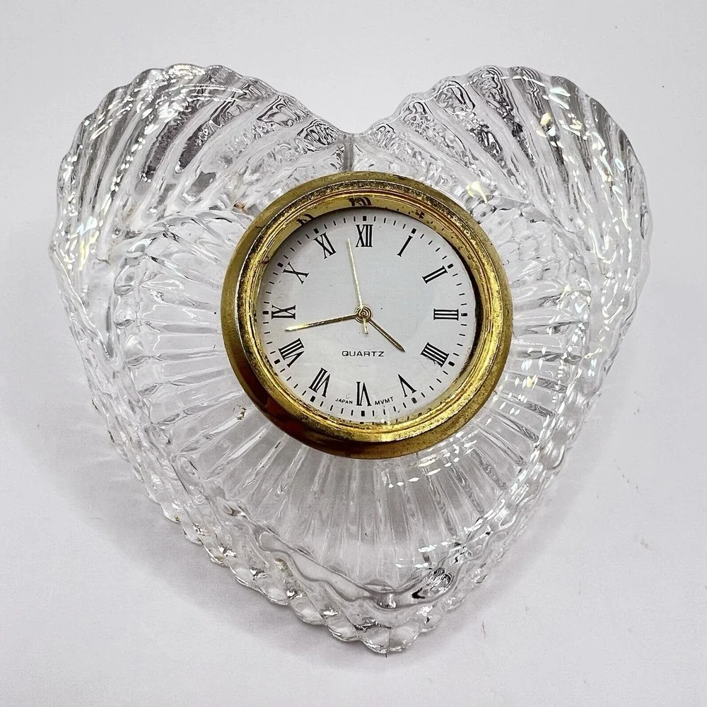Crystal Legends Clock by Godinger Heart Shaped 24% Lead Crystal Needs Battery